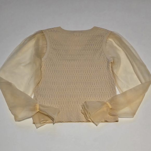 Maeve Anthropologie/Elegant Cream Sheer Sleeve Top/Size Medium - Picture 3 of 9
